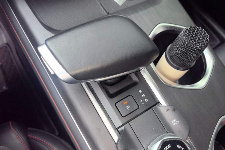 Used CHANGAN CS55PLUS 2022 2nd Generation 1.5T DCT Prestige Version Gear Lever