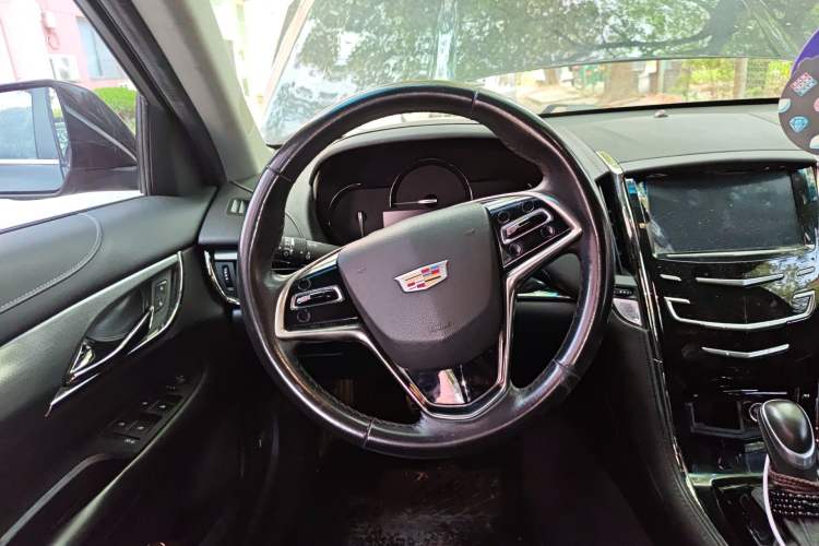 Used Cadillac ATS-L 2017 28T Tech Edition Steering Wheel