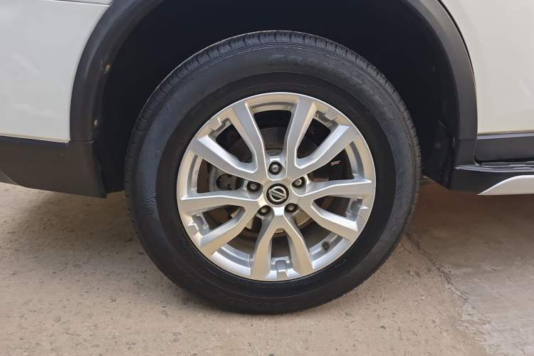 Used Nissan X-Trail 2019 2.0L CVT Smart Connect Comfort Edition 2WD