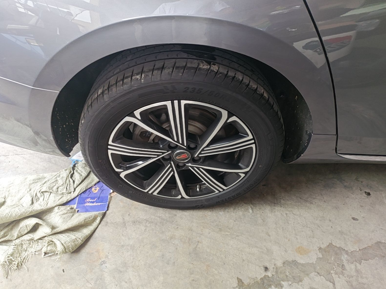 Hongqi H5 PHEV 2025 170 Super Hybrid Version — снимка 11