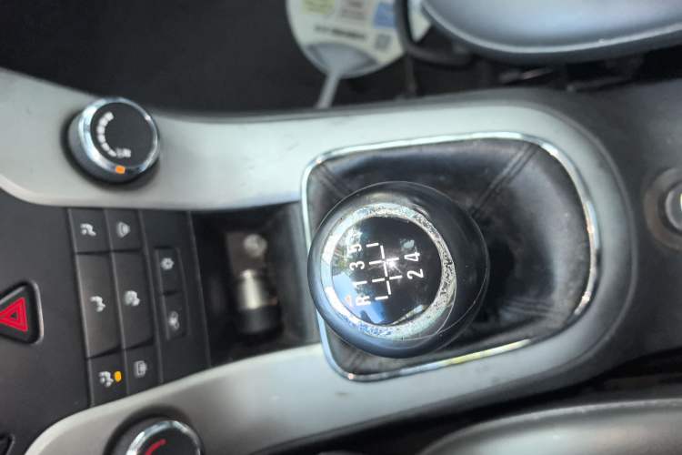 Used Chevrolet Cruze 2013 1.6L SL Grand Edition Manual Transmission