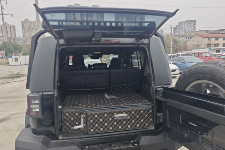 Used BAIC Off-Road BJ40 2018 PLUS 2.3T Automatic Four-Wheel Drive Flagship Version China V Emission Standard Trunk