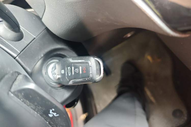 Used Ford Focus 2012 Hatchback 2.0L Automatic Luxury Sport Model Vehicle Key