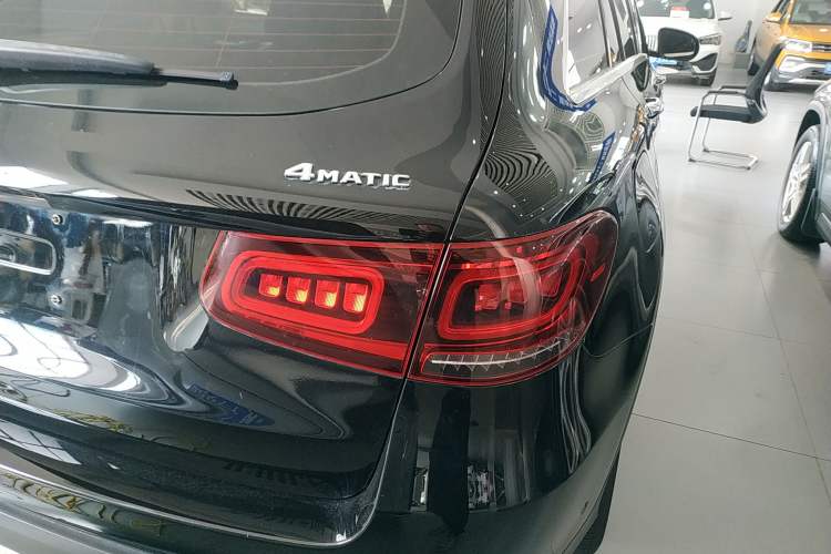 Used Mercedes-Benz GLC 2020 GLC 260 L 4MATIC Dynamic Model