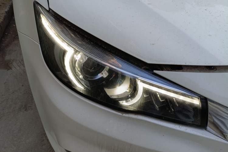 Used MG 6 2017 20T Automatic Luxury Smart Connect Version China V Standard