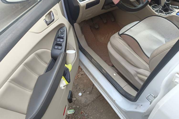 Used Chery Arrizo 7 2015 1.6L Manual ZhiShang Edition