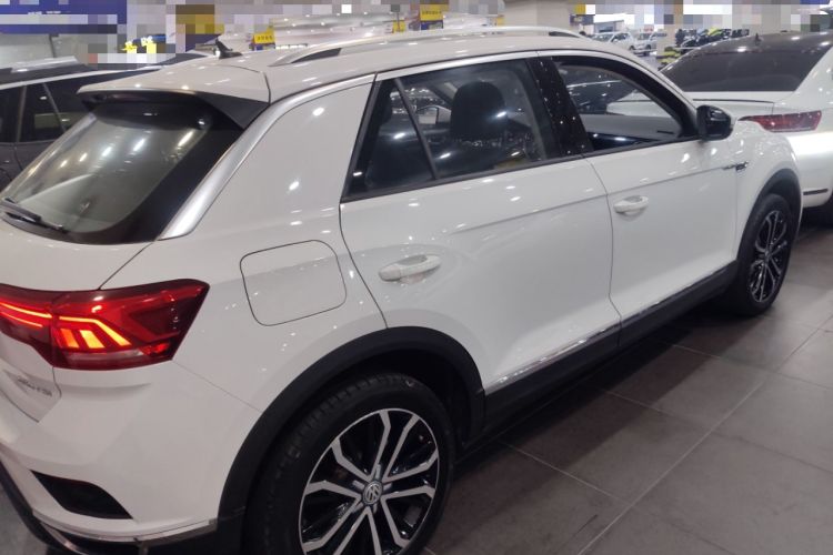 Used Volkswagen T-ROC 2020 280TSI DSG Two-Wheel Drive Comfort Version Rear Right 45 Deg