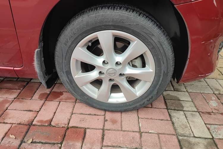 Used Nissan Tiida 2014 1.6L CVT Comfort Model
