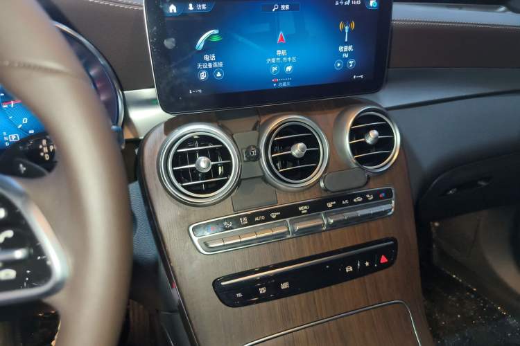 Used Mercedes-Benz GLC 2021 GLC 300 L 4MATIC Dynamic Model
