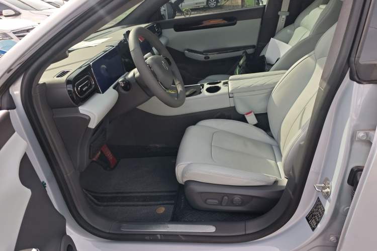 Used Leapmotor C01 2023 630 All-Wheel-Drive Performance Version