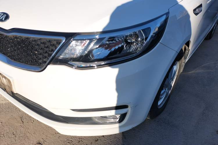 Used Kia K2 2015 Sedan 1.4L Automatic GLS
