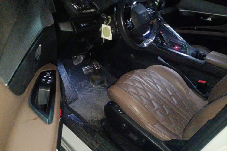 Used Peugeot 5008 2017 380THP 7-Seater Luxury GT Edition