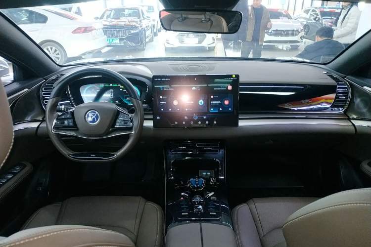 Used BYD Han 2020 EV Long-Range Luxury Model