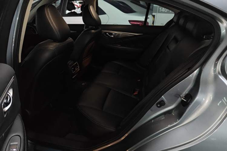 Used Infiniti Q50L 2016 2.0T Enjoyment Edition