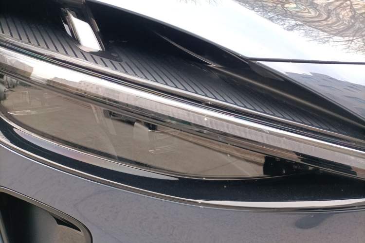 Used Xiaomi Auto YU7 2025 Ultra-Long Range All-Wheel Drive Pro Version
