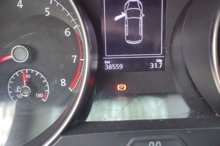 Used Volkswagen Golf Sportsvan 2016 230TSI Automatic Trend Edition
