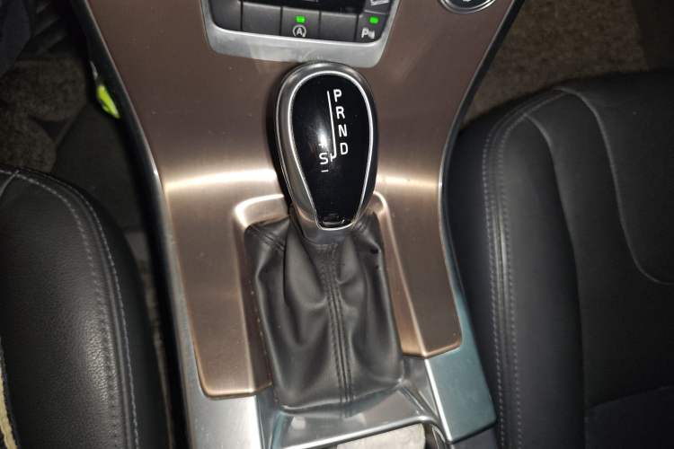 Used Volvo XC60 2017 T5 AWD Smart Upgrade Model
