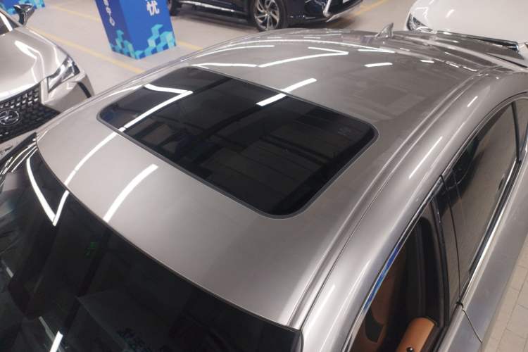 Used Lexus ES 2020 260 Excellence Edition
