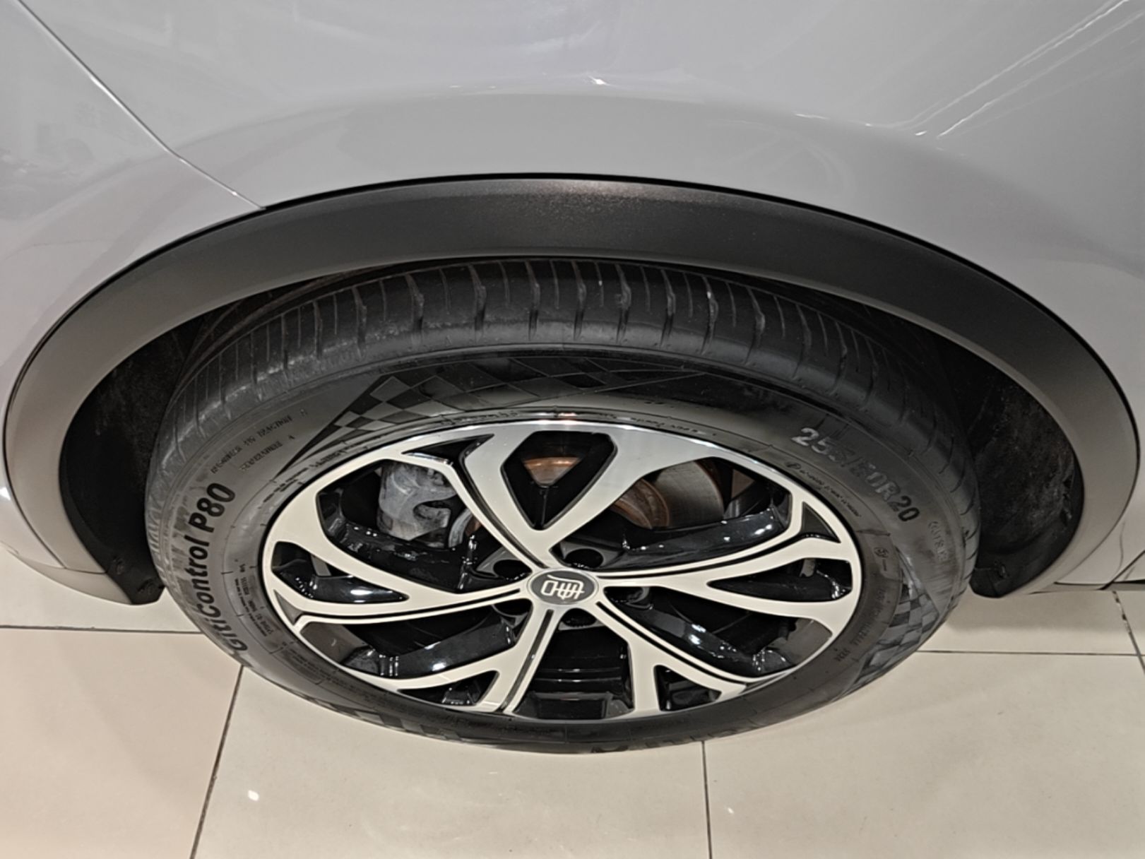 BYD Tang New Energy 2025 DM-i 115KM Prestige Model - Executive — снимка 10