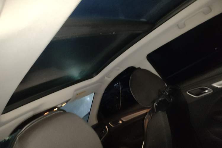 Used Roewe RX3 2018 1.6L CVT Flagship Edition
