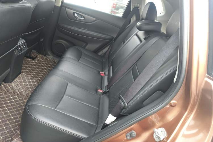 Used Nissan X-Trail 2014 2.0L CVT Comfort Edition 2WD