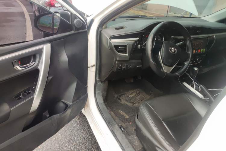 Used Toyota Corolla 2017 1.2T CVT GL Driver Seat