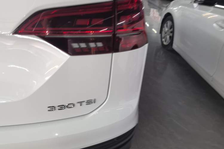 Used Volkswagen Tayron 2022 280TSI Two-Wheel Drive Luxury Smart Connectivity Version
