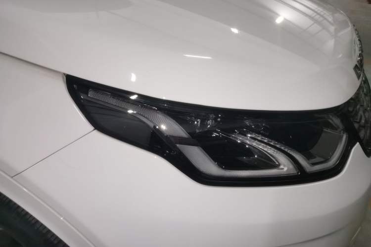 Used Land Rover Discovery Sport 2023 249 PS R-Dynamic S Performance Edition
