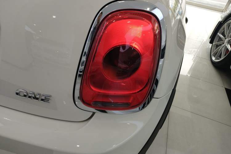 Used MINI MINI 2016 1.2T ONE Pioneer Edition