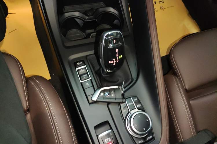 Used BMW X1 2022 sDrive25Li Leading Model
