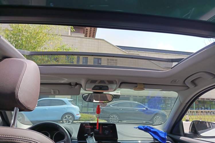 Used BMW 1 Series 2021 Revised 120i M Sport Night Edition Headliner