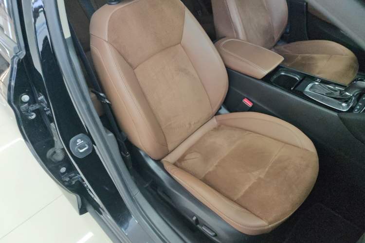 Used Buick Regal 2019 28T Luxury Edition China VI