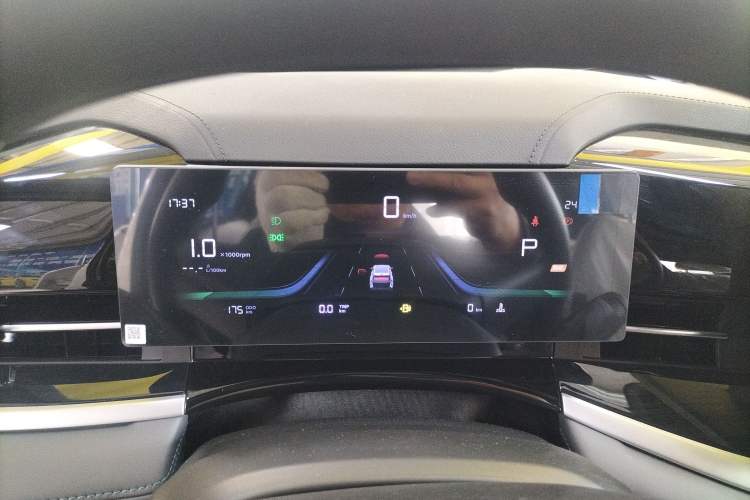 Used Geely Auto Emgrand X7 Sport 2026 Model 1.5TD Aspirational Instrument Cluster