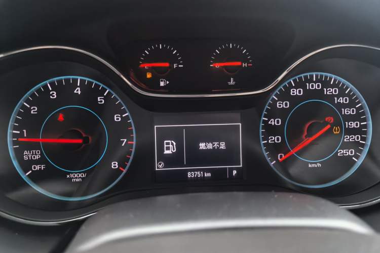 Used Chevrolet Cruze 2017 1.5L Automatic Pioneer Sunroof Edition