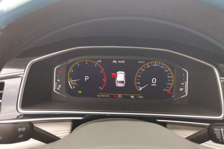 Used Volkswagen Tiguan L 2022 330TSI Automatic Two-Wheel Drive Smart Edition Instrument Cluster