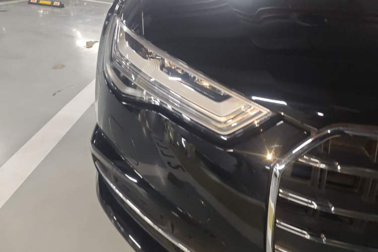 Used Audi A6L 2018 30th Anniversary Edition 35 TFSI Fashion Model
