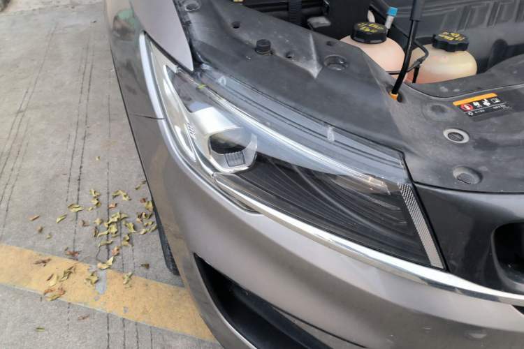 Used Geely Auto Jiajie New Energy 2021 ePro 1.5TD PHEV Luxurious Edition Right Front Headlight