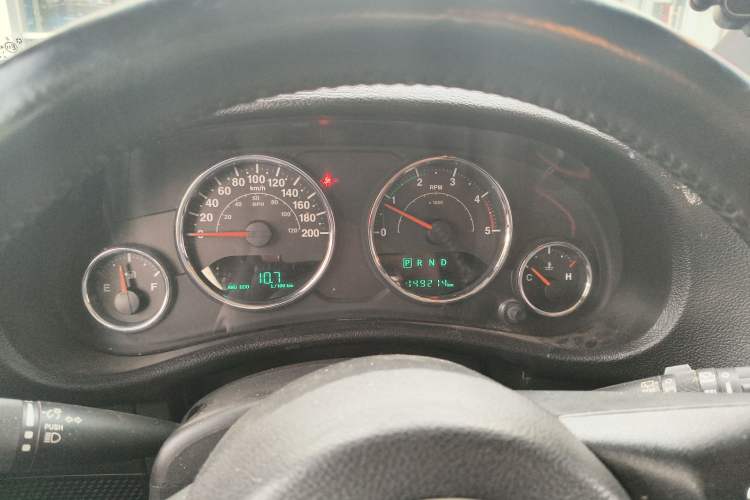 Used Jeep Wrangler 2014 2.8TD Sahara Four-Door Edition