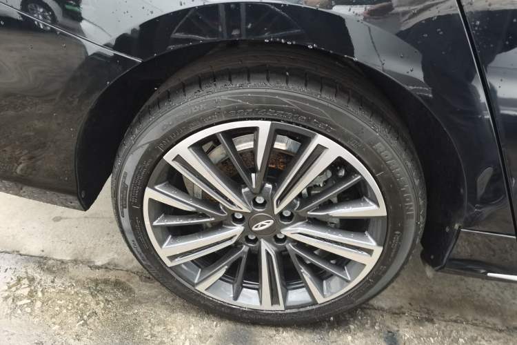 Used Chery Arrizo 8 2022 1.6T DCT Elite
