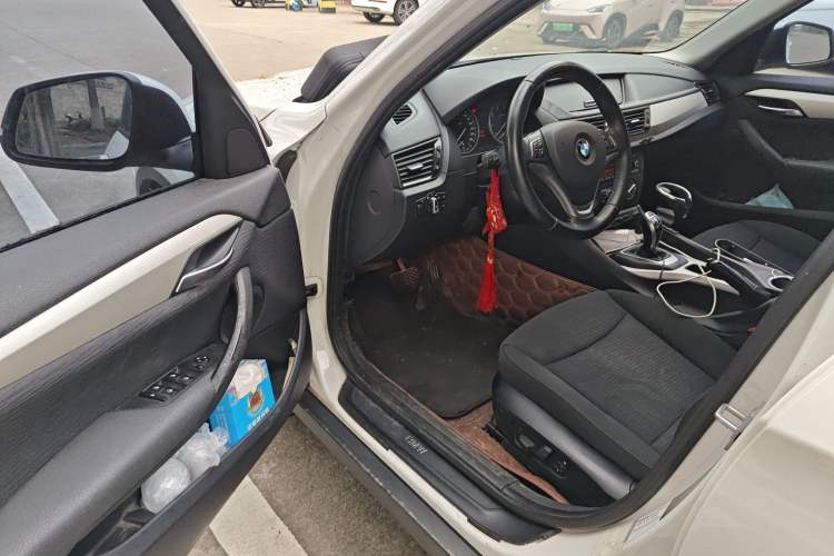 Used BMW X1 2014 sDrive18i Fashion Model
