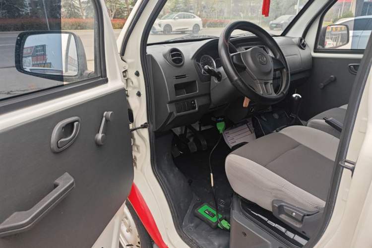 Used Dongfeng Xiaokang K07S 2022 1.3L High-Power Base Version Driver Seat