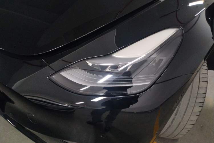 Used Tesla Model Y 2021 Standard Range Rear-Wheel Drive Version
