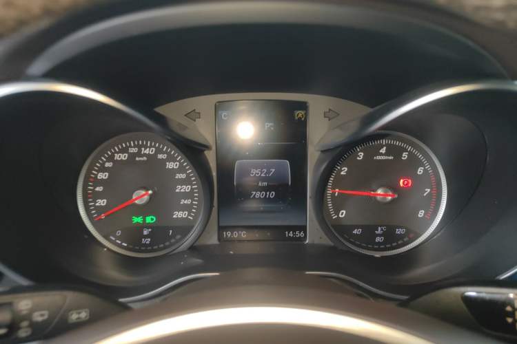 Used Mercedes-Benz GLC 2019 GLC 260 L 4MATIC Dynamic Model Instrument Cluster