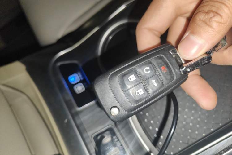 Used Buick GL8 2017 25S Luxury Version China V Standard