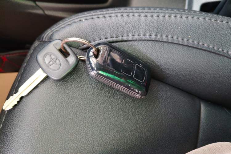 Used Toyota YARiS L Zhi Xuan 2022 1.5L CVT Leading PLUS Edition