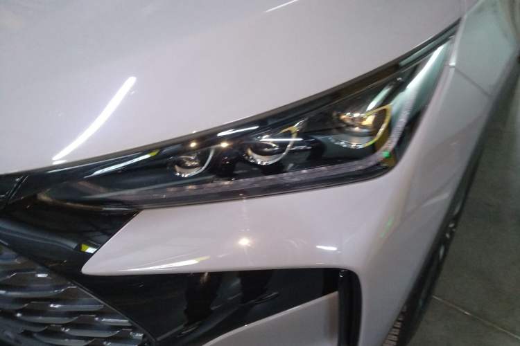 Used BYD Tang New Energy 2025 Model Smart Drive Version DM-i 175KM Deluxe Version Left Front Headlight