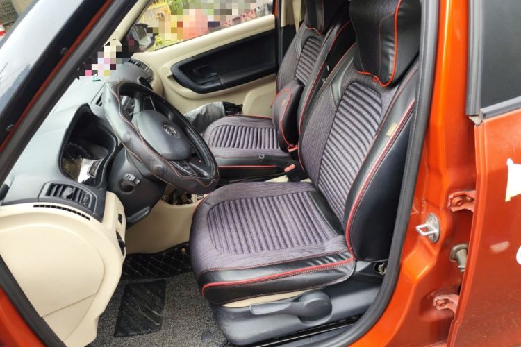 Used Skoda Fabia 2014 1.6L Automatic Crystal Edition Left Front Seat