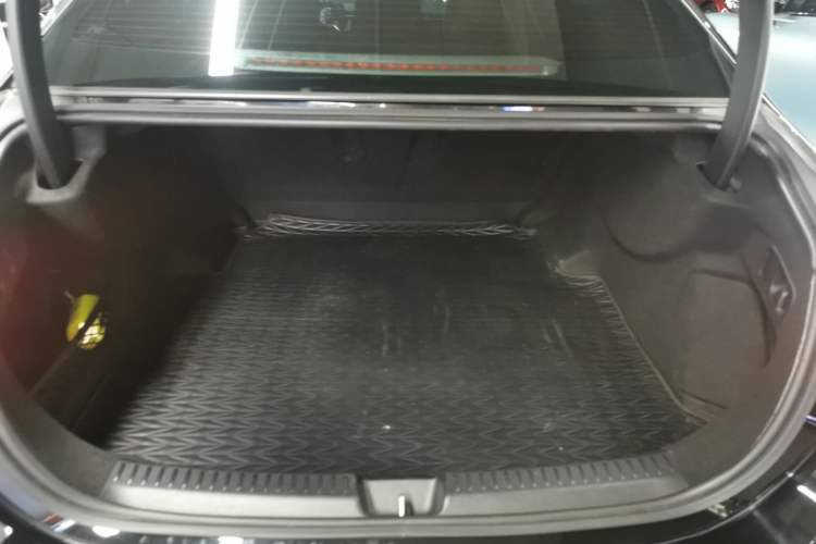 Used Mercedes-Benz E-Class 2024 E 300 L Stylish Model Trunk