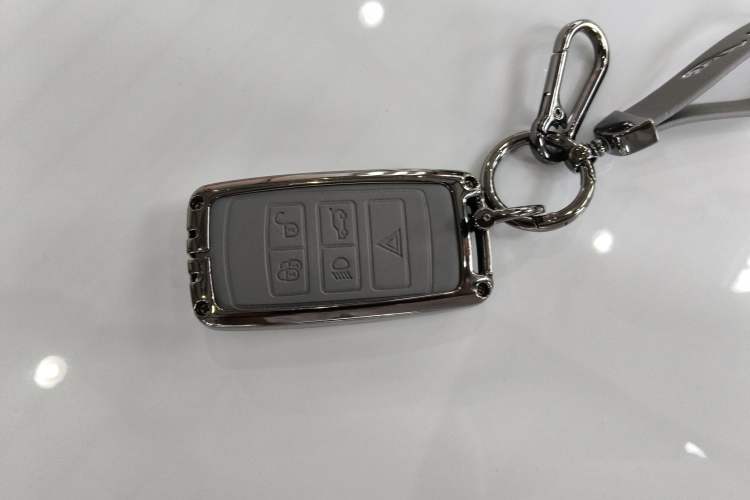 Used Jaguar XEL 2024 2.0T 250 PS R-DYNAMIC S Advanced Sport Edition
