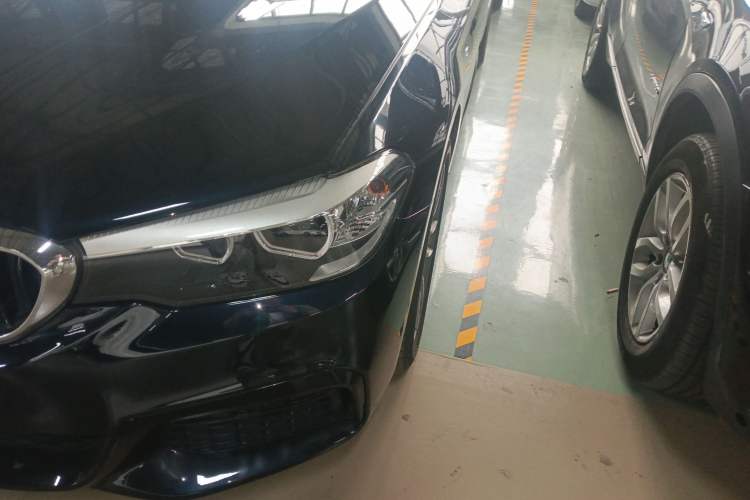 Used BMW 5 Series 2020 525Li M Sport Package Left Front Headlight